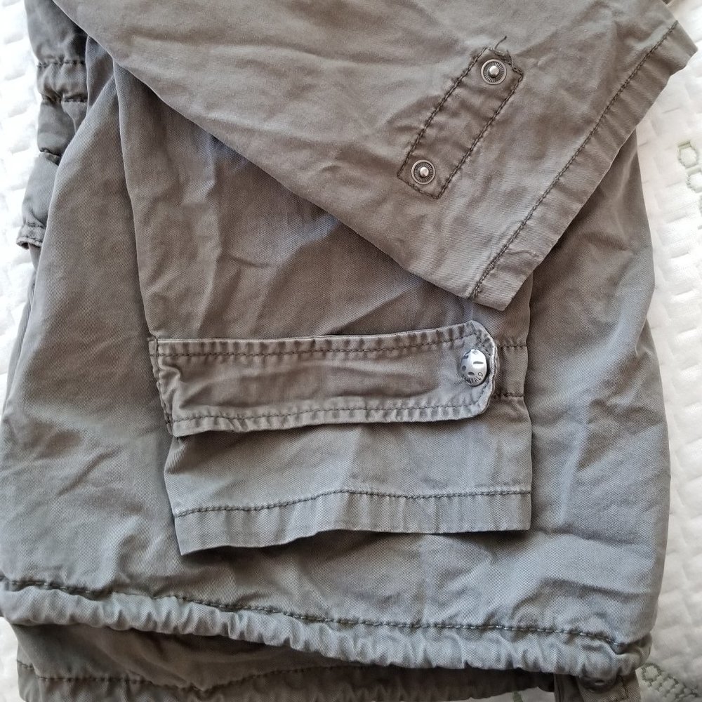Green Jacket - Picture 8 of 8